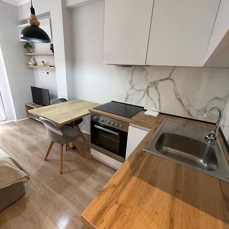 Tirana Sunshine Apartment 외부 사진